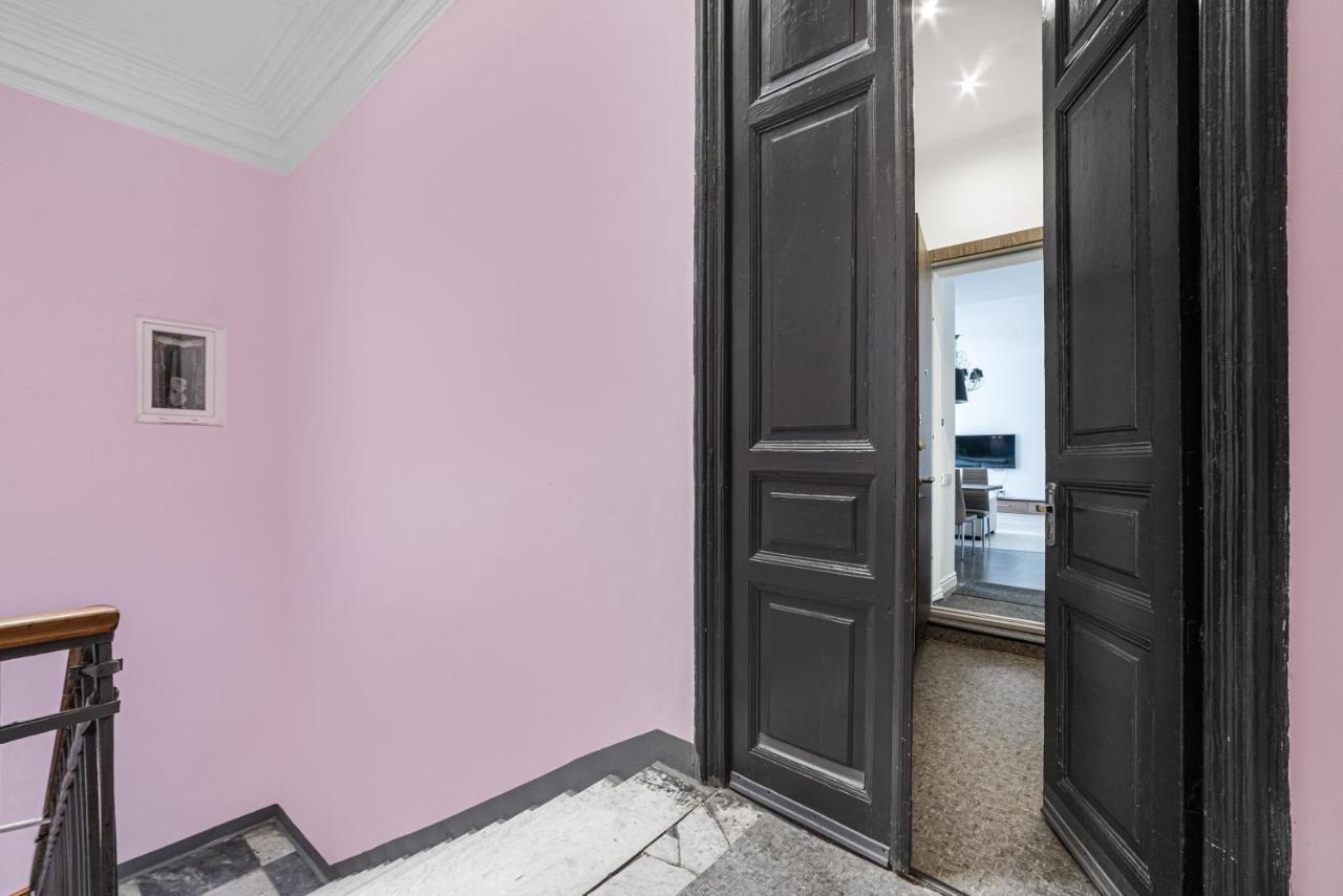 Vorontsov Lane Design Apartment Odessa Exteriör bild